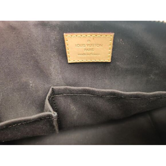 Louis Vuitton PM Bellevue Vernis Monogram Handbag in Black Leather - Picture 6 of 12